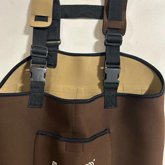 Hodgman Neoprene chest waders - Picture 5 of 7